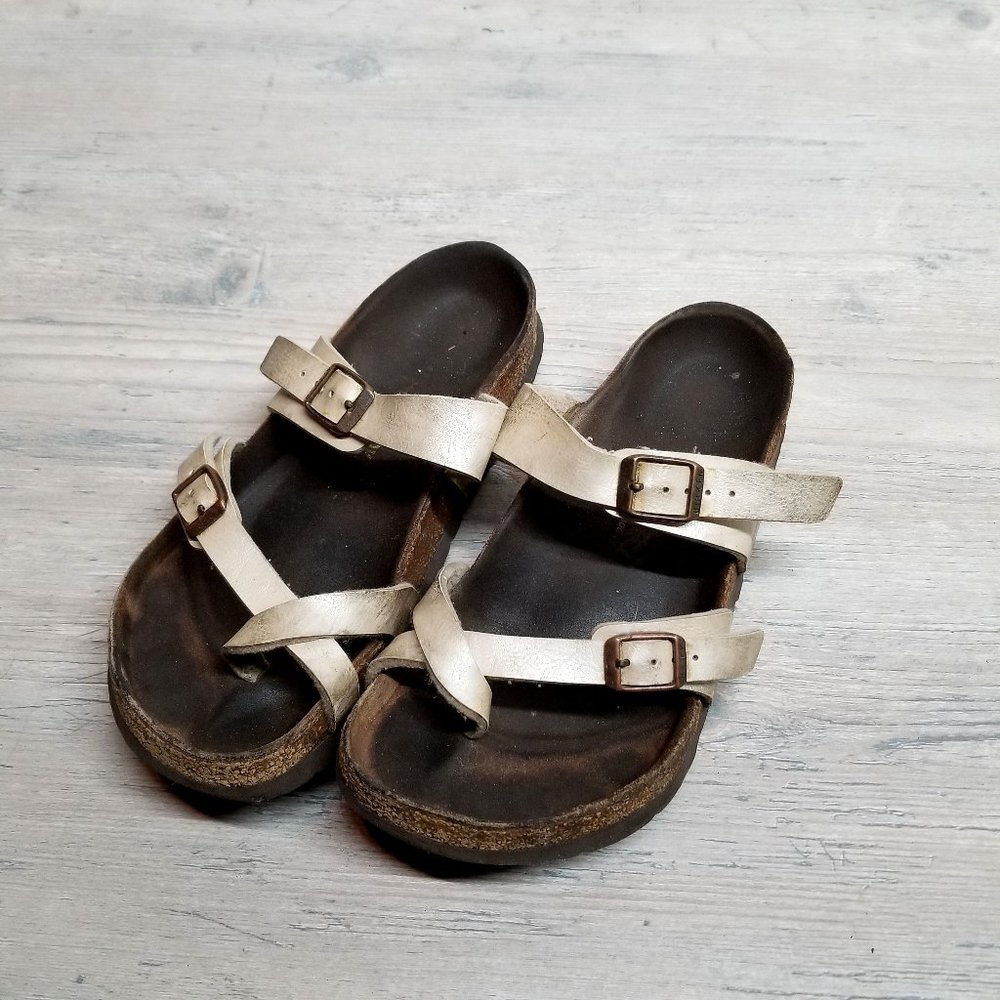 Birkenstock Mayari Leather Sandals. Awesome!